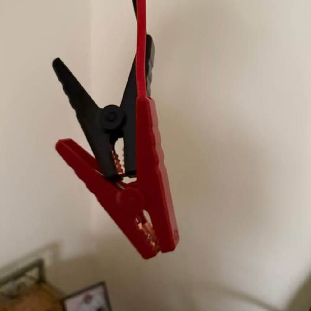 Smart Jumper Cable Clamps for Portable Jump Starter